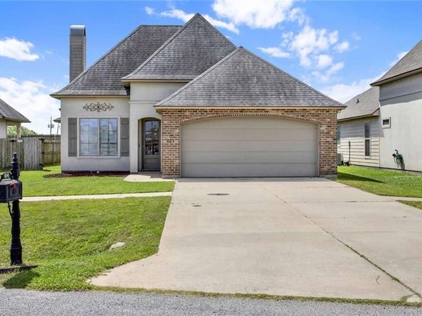 203 HIATUS Lane, Lafayette, LA 70508