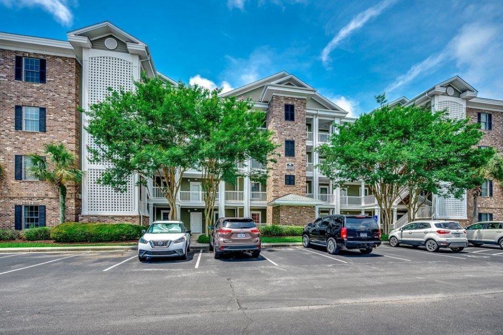 4894 Luster Leaf Circle Photo 30