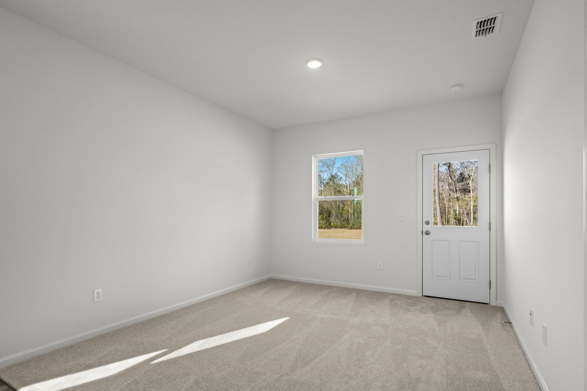 490 Castillo Dr.  Photo 11