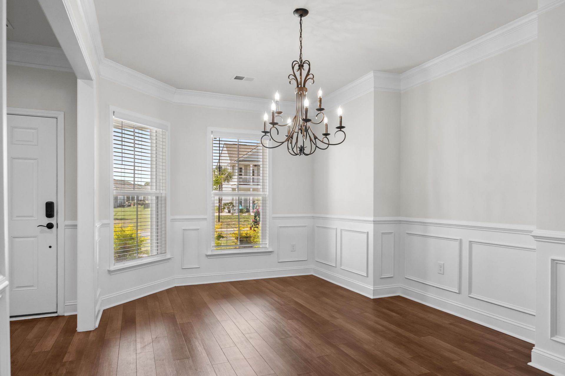 416 Noah Ave. Photo 13