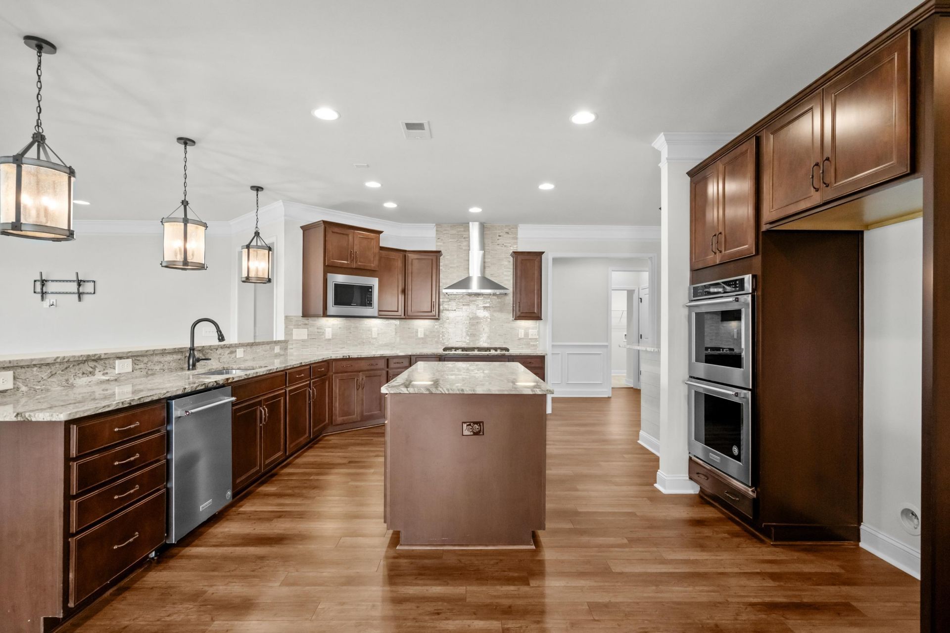 416 Noah Ave. Photo 31