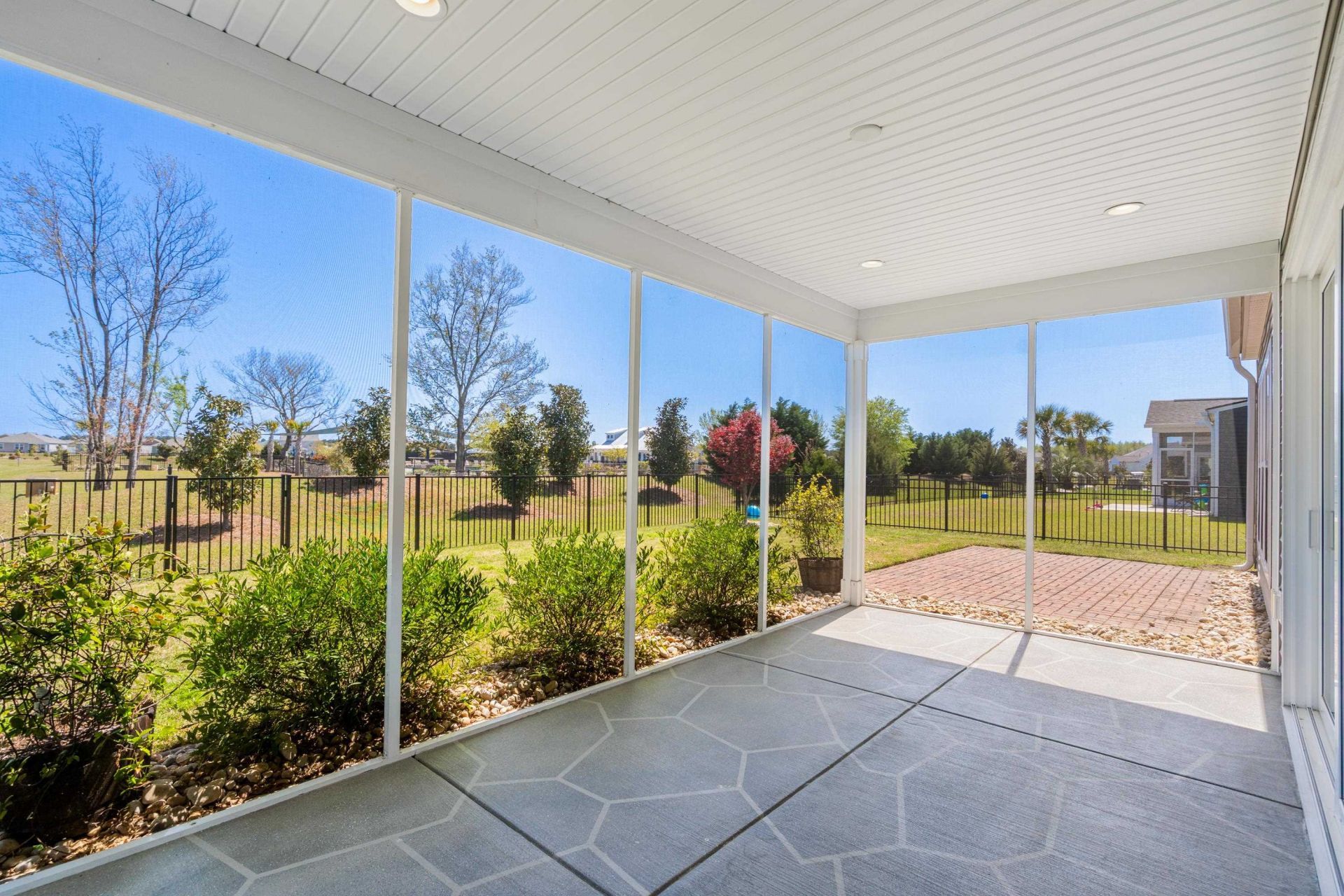 416 Noah Ave. Photo 39