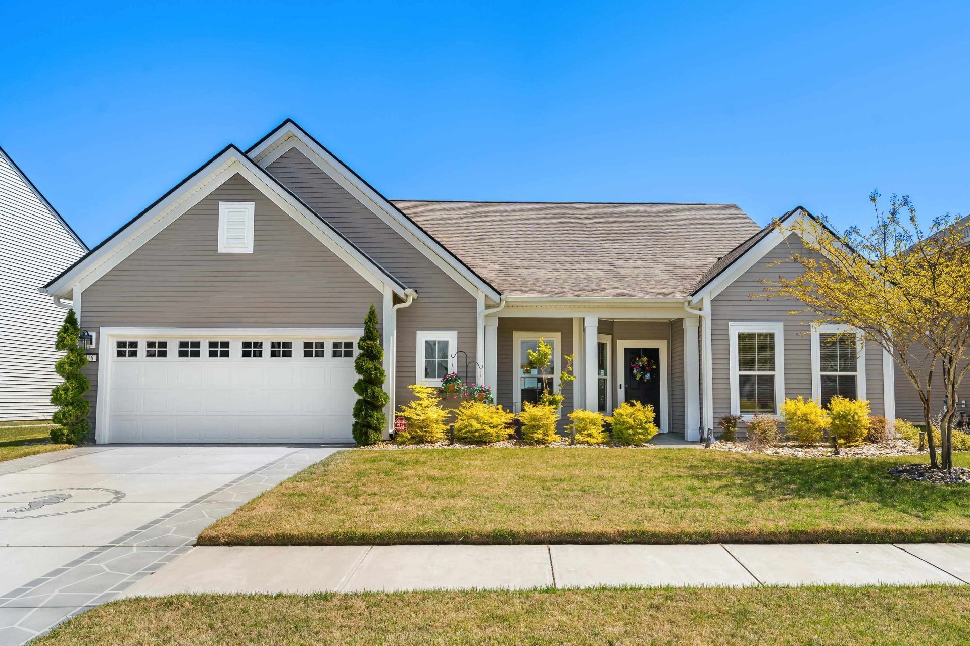 416 Noah Ave. Photo 7