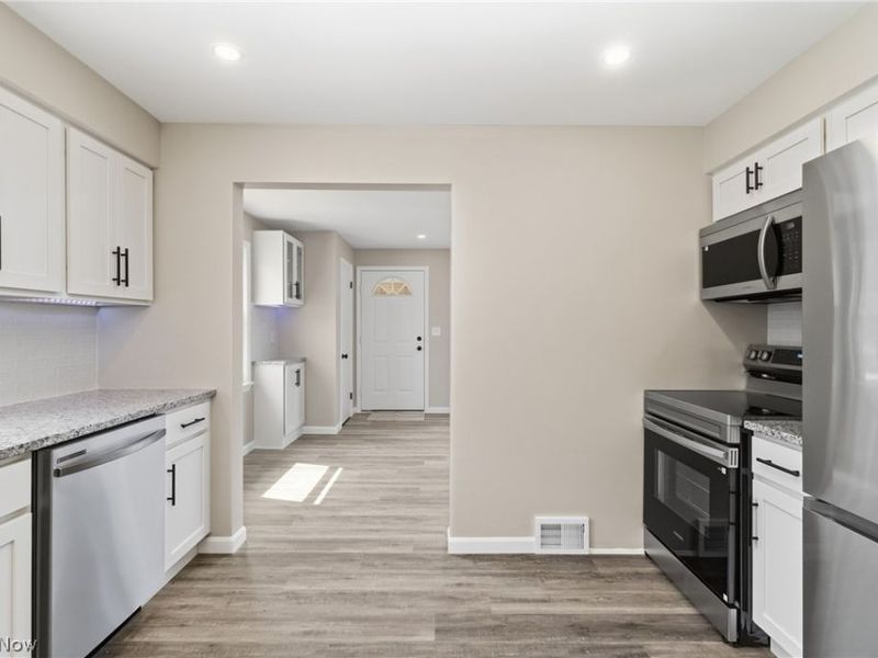 8420 Avon Belden Road , North Ridgeville, OH 44039 Photo 9