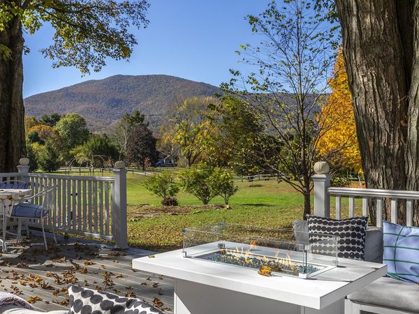 2677 Rte 30, Dorset, VT 05251