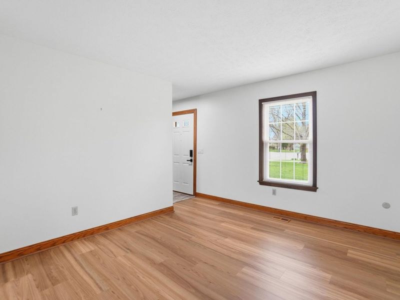 2255 Woodstock Court, Troy, OH 45373 Photo 9