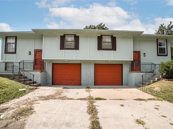 7820 E 130Th Court, Grandview, MO 64030