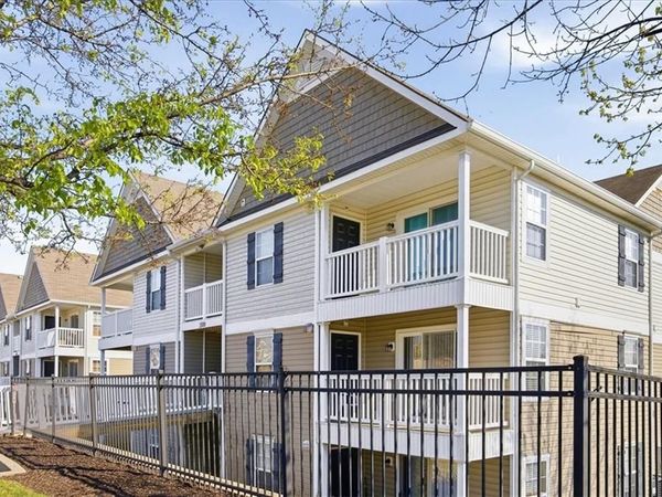 5500 NE 80th Terrace, Unit 3C, Kansas City, MO 64119