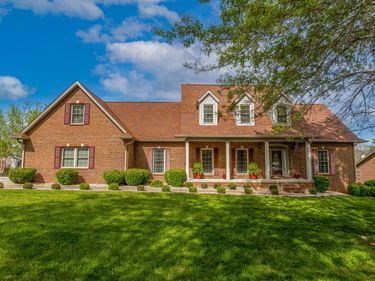 186 Chardonnay Court, Winchester, KY 40391
