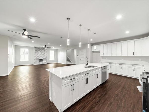 3134 Alaska Avenue, Dallas, TX 75216