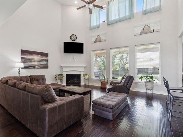 140 Dogwood Drive, Krugerville, TX 76227