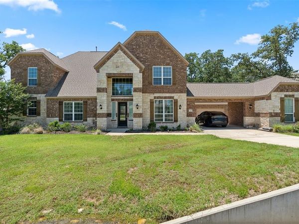 140 Dogwood Drive , Krugerville, TX 76227