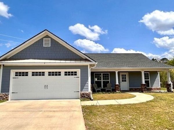 4 Savannah Place NW, Rome, GA 30165