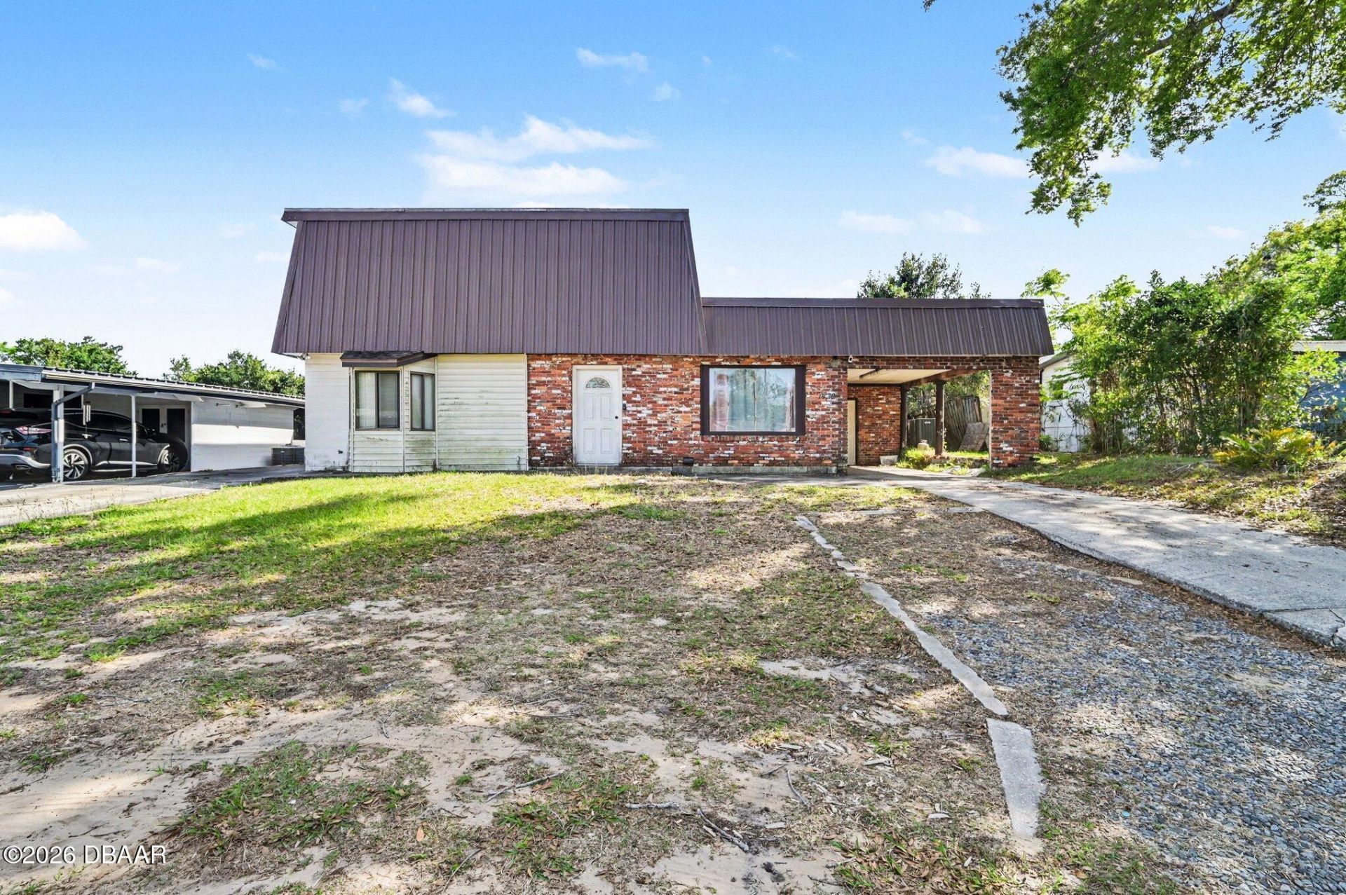 1432 Richmond Avenue, Daytona Beach, FL 32117 Main Photo