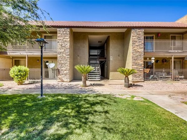 5224 River Glen Drive , Unit 446, Las Vegas, NV 89103
