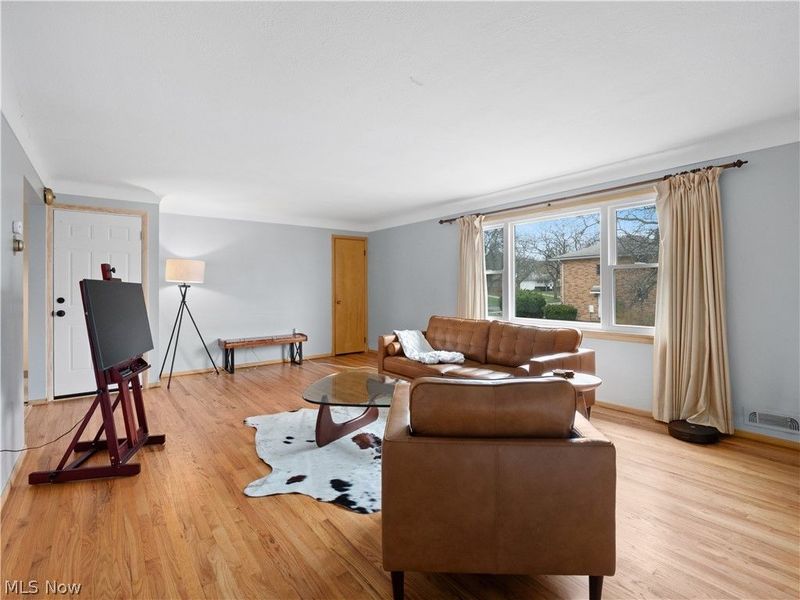 8255 Reed Avenue , Garfield Heights, OH 44125 Photo 7