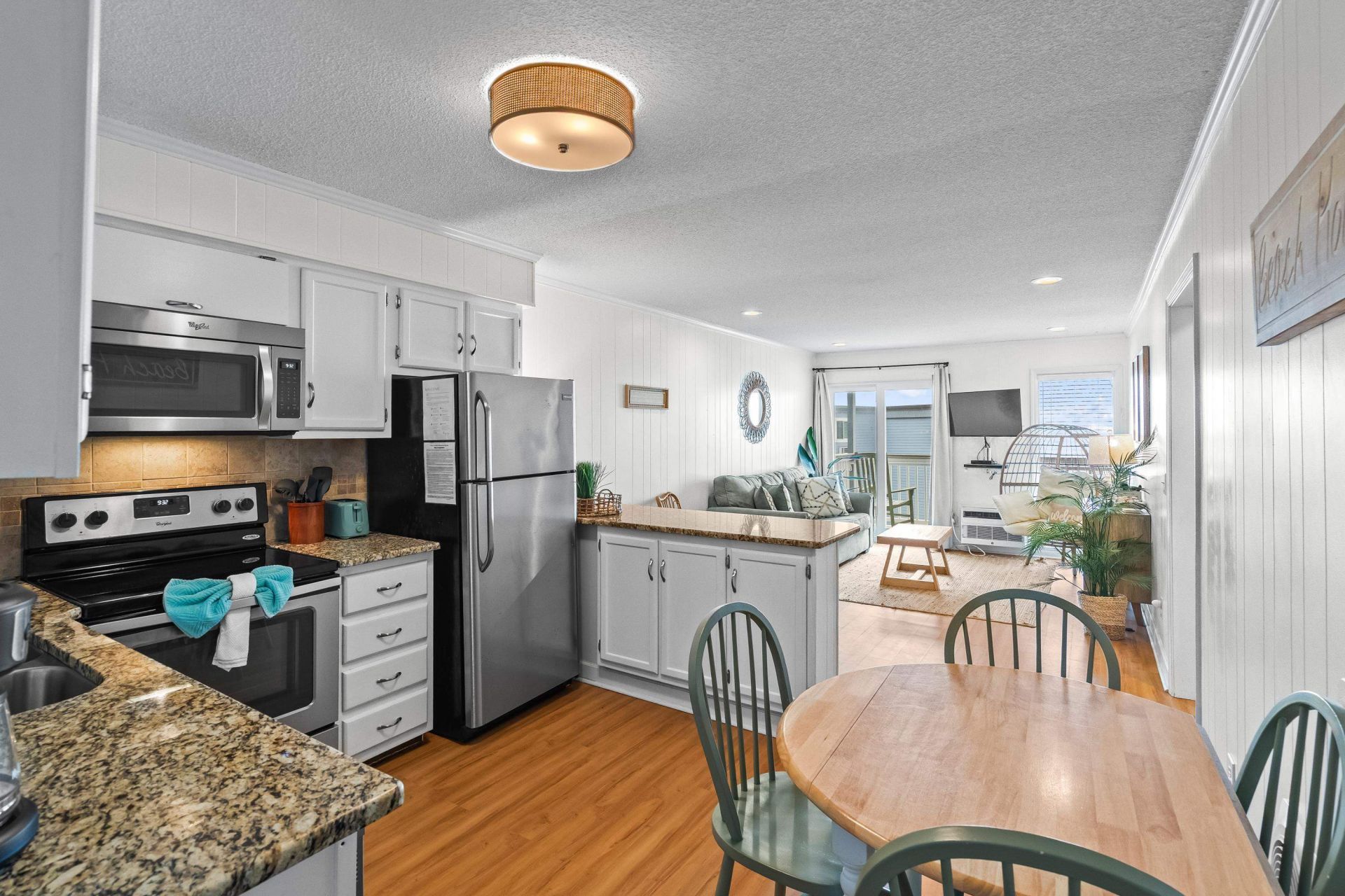 9520 Shore Dr. Photo 15