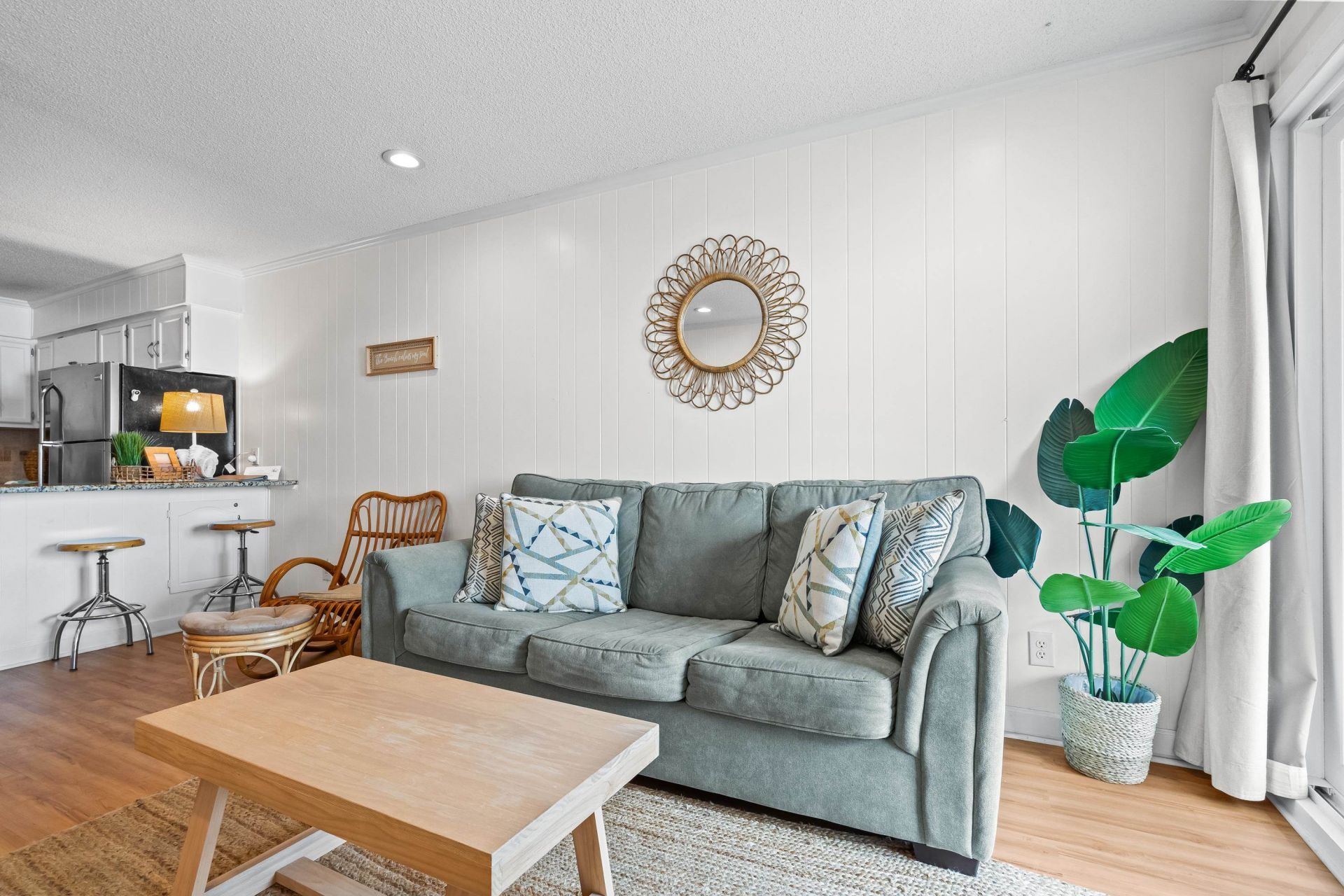 9520 Shore Dr. Photo 19