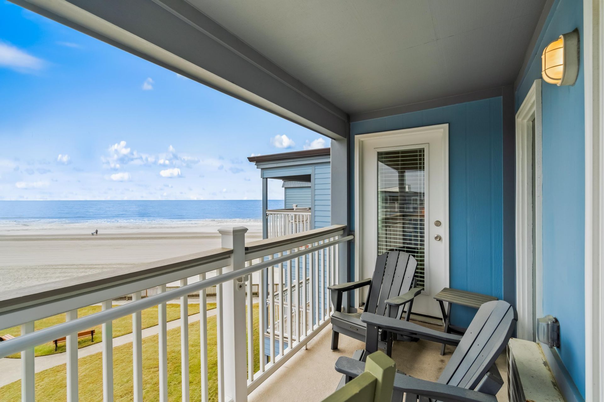 9520 Shore Dr. Photo 32