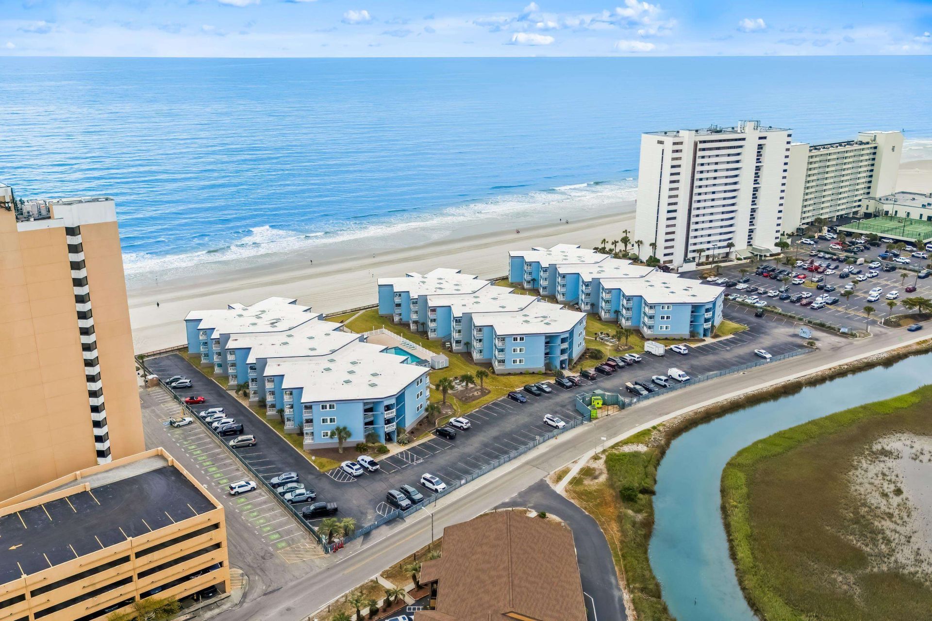 9520 Shore Dr. Photo 5