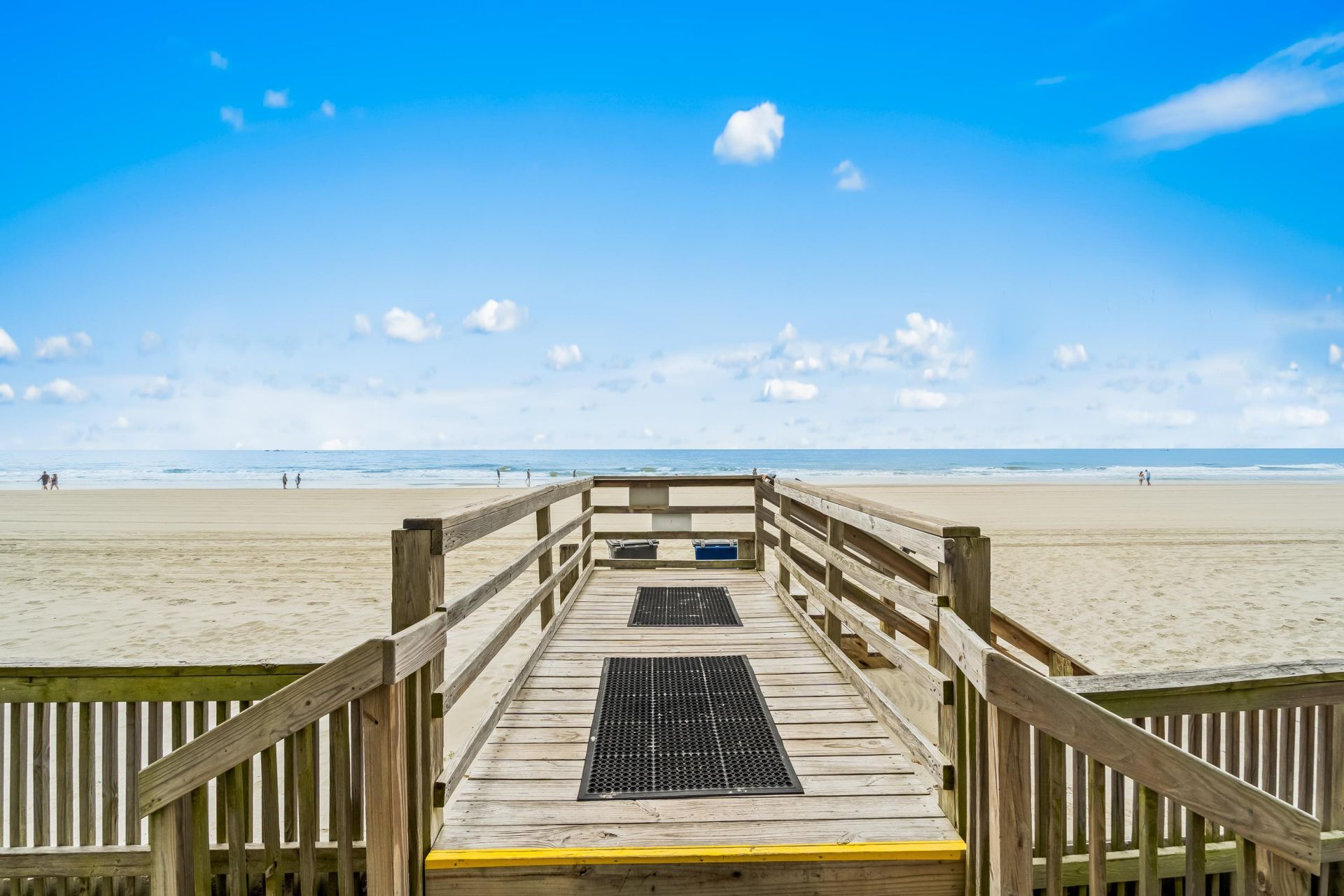 9520 Shore Dr. Photo 58