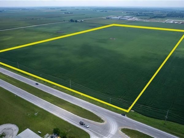 TBD HICKMAN Road, Adel, IA 50003