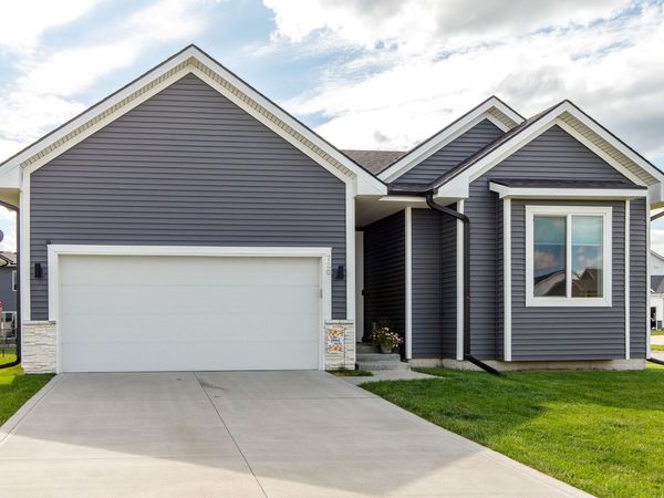 720 NE Pearl Drive, Ankeny, IA 50021