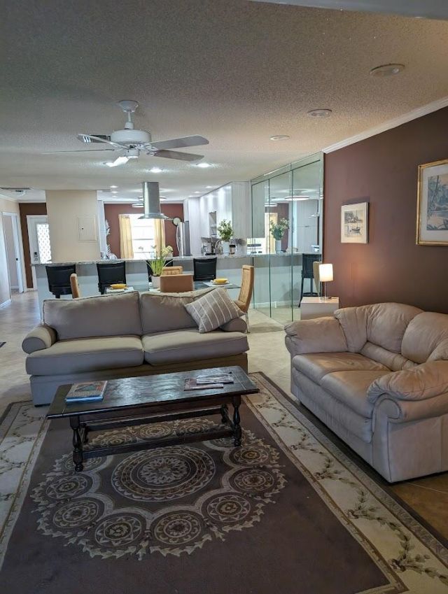 1710 NW 18th Avenue, Unit 204, Delray Beach, FL 33445 Photo