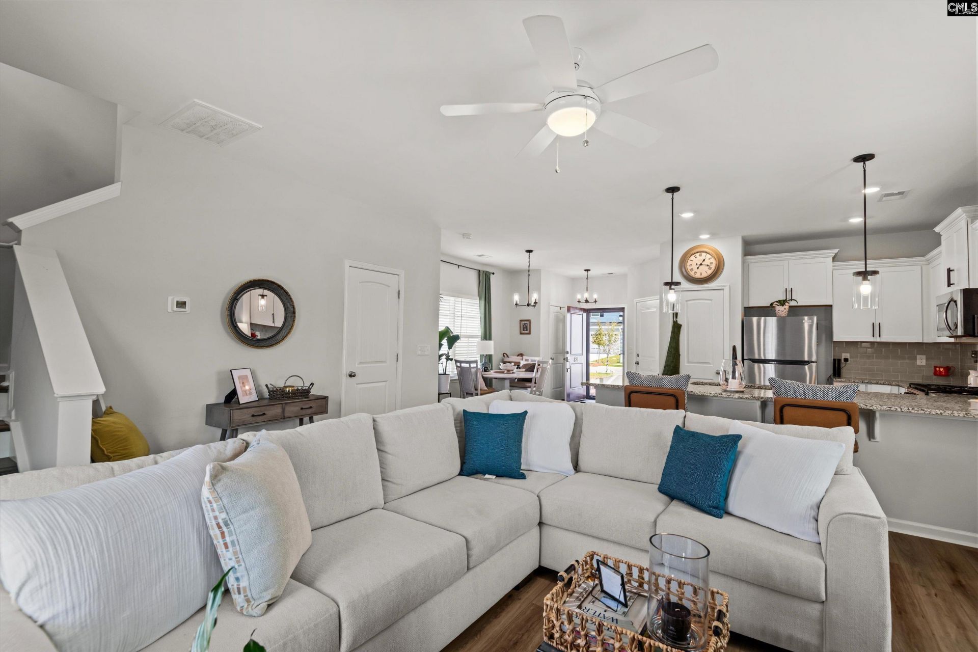 821 Peony Lane Photo 13