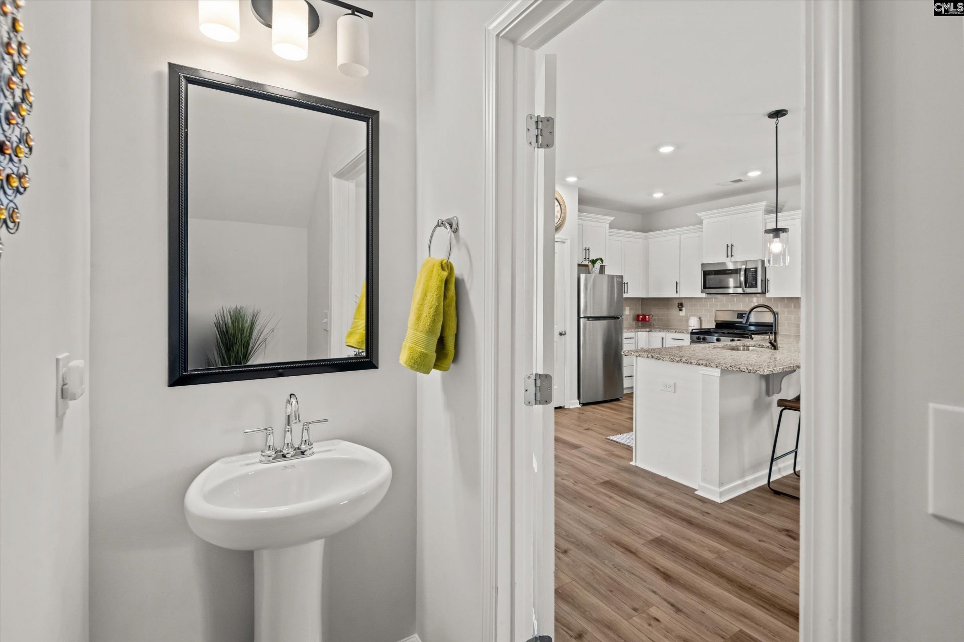 821 Peony Lane Photo 14