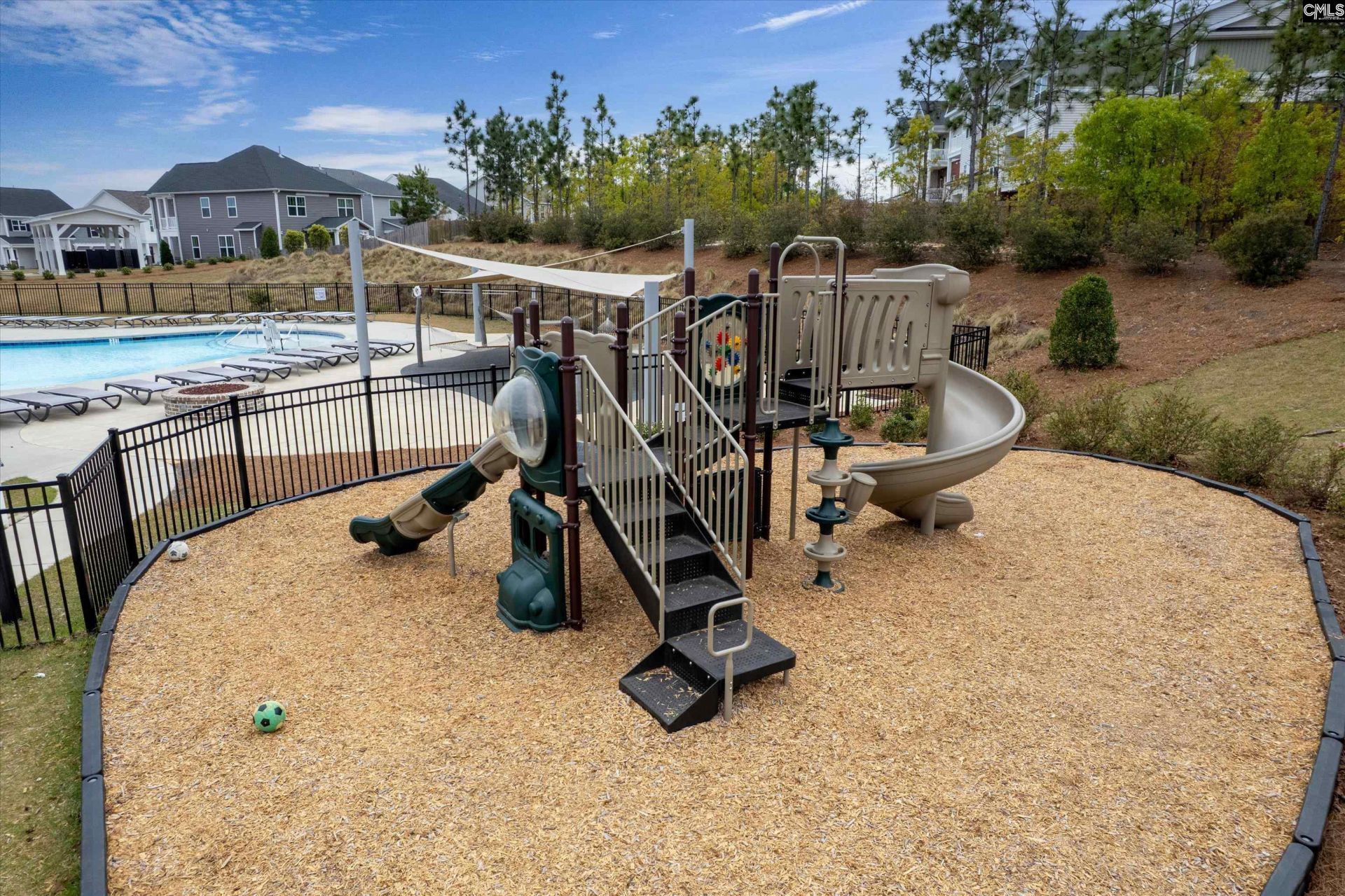 821 Peony Lane Photo 35