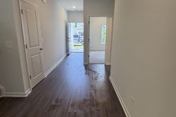 757 Samantha Street photo 4