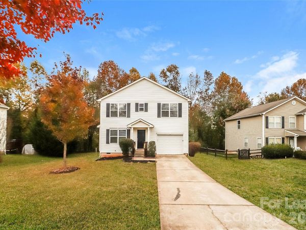 1517 Brookgreen Avenue , Statesville, NC 28677
