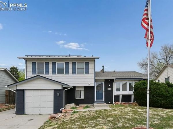 5180 Victory Road, Colorado Springs, CO 80911