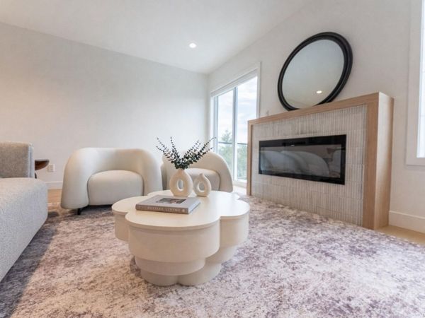 3907 Cedar Hill Rd, Unit U10, Saanich, BC V8P 3Z8