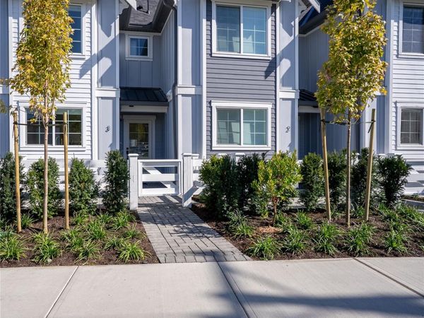 3907 Cedar Hill Rd , Unit U3, Saanich, BC V8P 3Z8