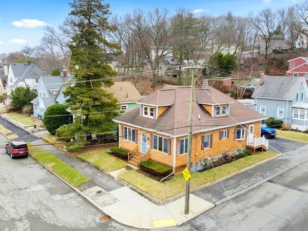 20 Great Woods Rd, Lynn, MA 01904