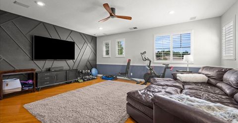 6905 Arianna Ct, Elk Grove, CA 95757 Photo