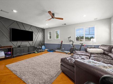 6905 Arianna Ct, Elk Grove, CA 95757 Photo