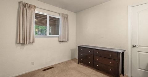 1572 Miztec Street, South Lake Tahoe, CA 96150 Photo