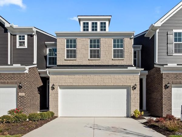 1462 Superior Drive, Milford Twp, MI 48381