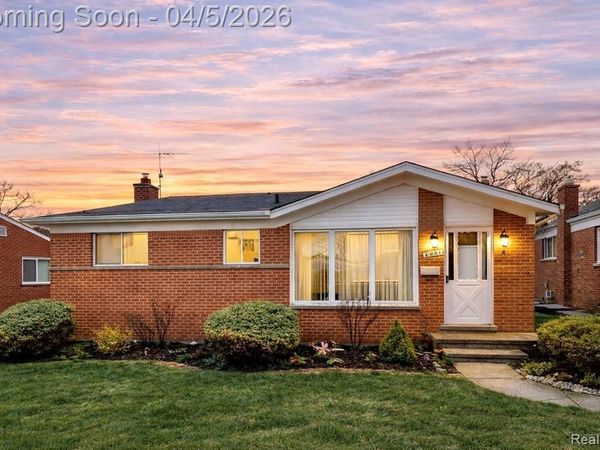 23223 Panama Avenue, Warren, MI 48091