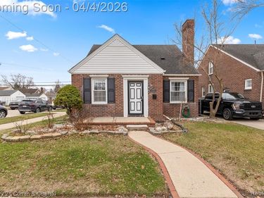 22801 Buckingham Street, Dearborn, MI 48128