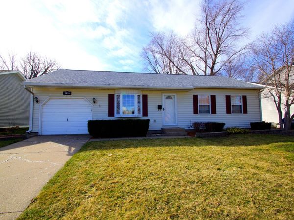 3416 18th Street , Bettendorf, IA 52722