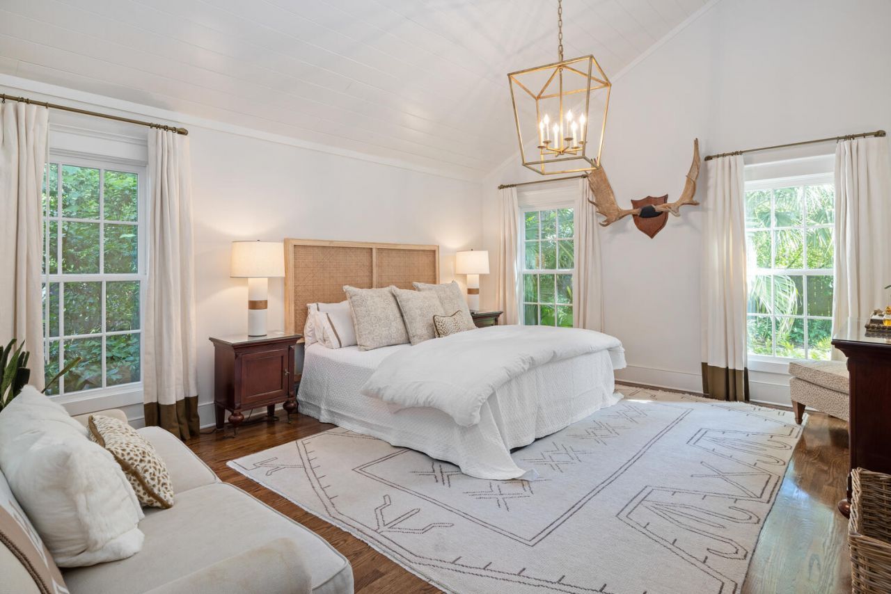 299 Hobcaw Drive Photo 17