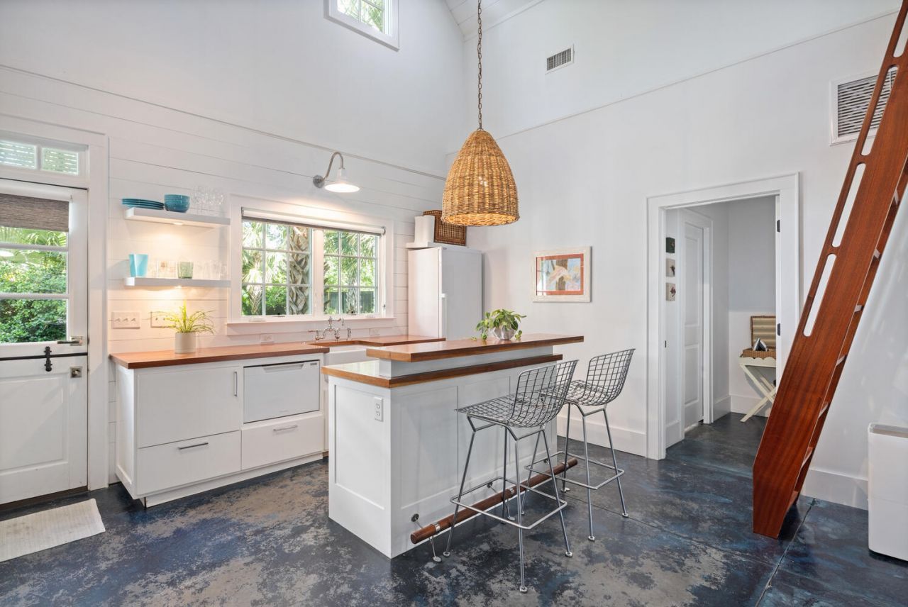 299 Hobcaw Drive Photo 29