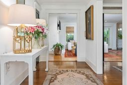 299 Hobcaw Drive photo 4