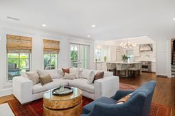 299 Hobcaw Drive photo 4