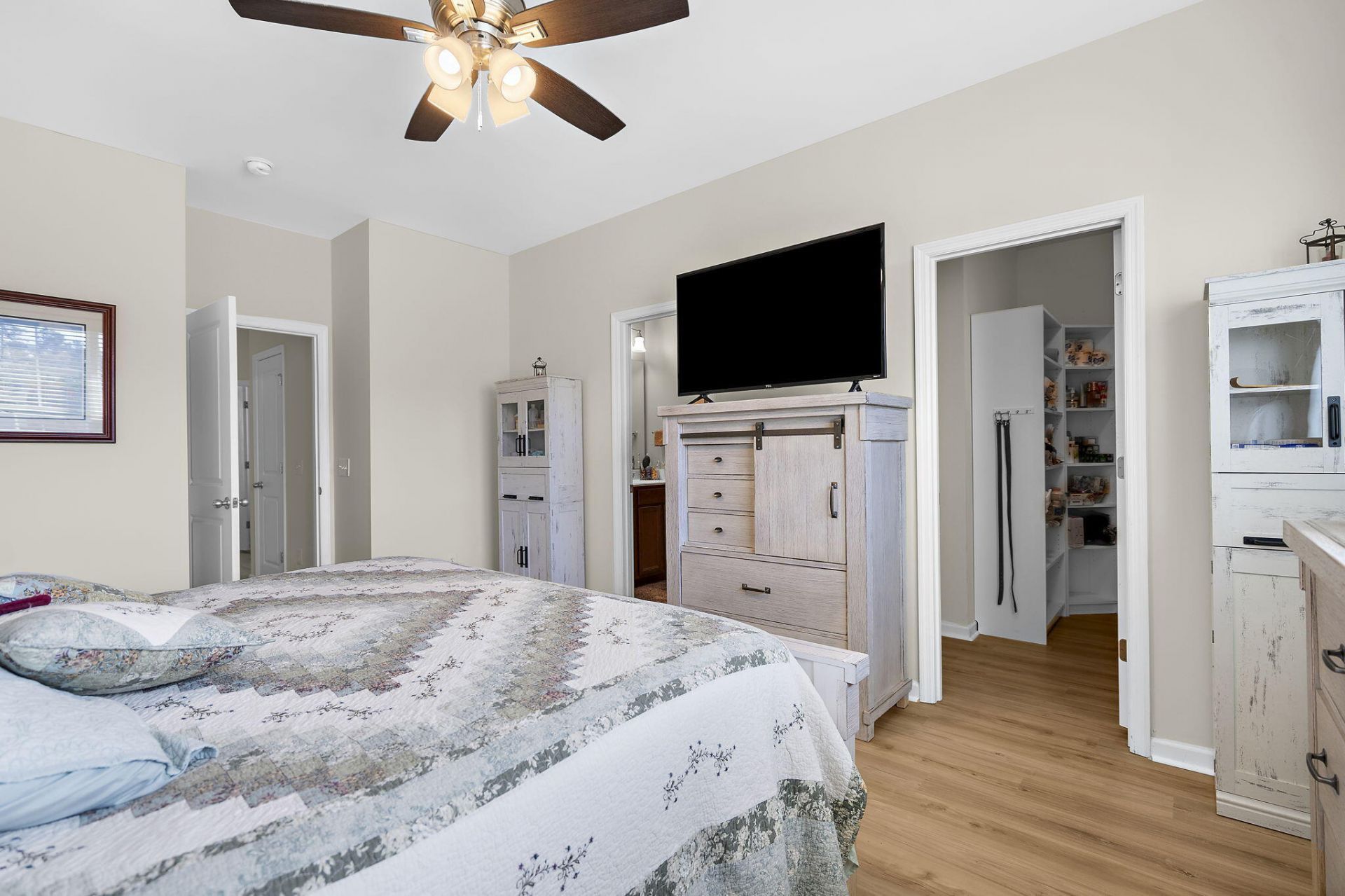 1011 Bridlewood Farms Parkway Photo 19