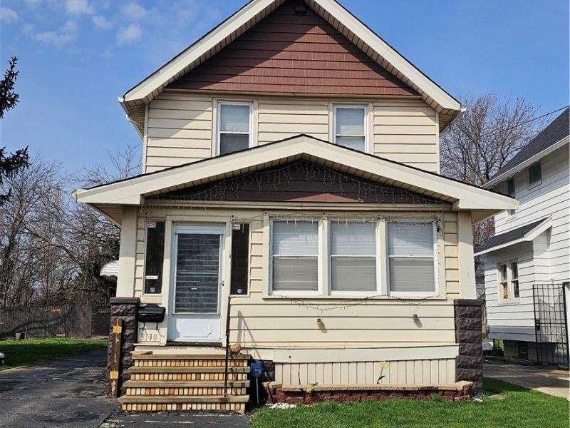 3110 W 111th Street, Cleveland, OH 44111 Photo 1